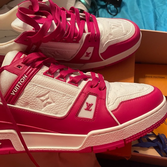 Authentic Luis Vuitton trainer sneakers - Picture 8 of 15